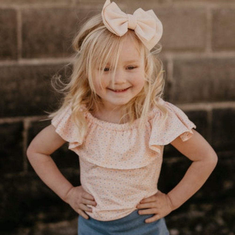 Bailey Blossom | Isla Flutter sleeve Leo